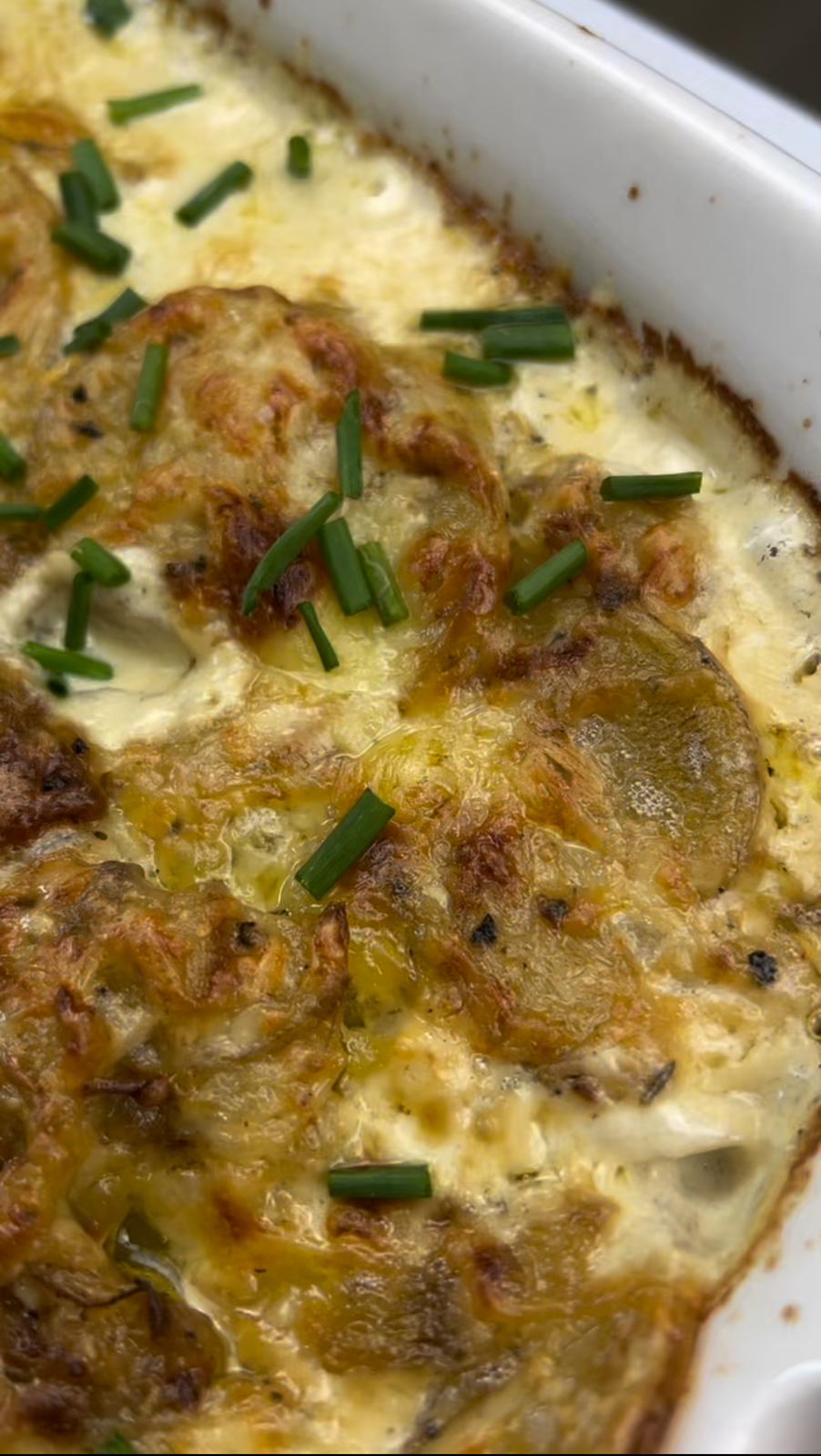 Cheesy Scalloped Potatoes