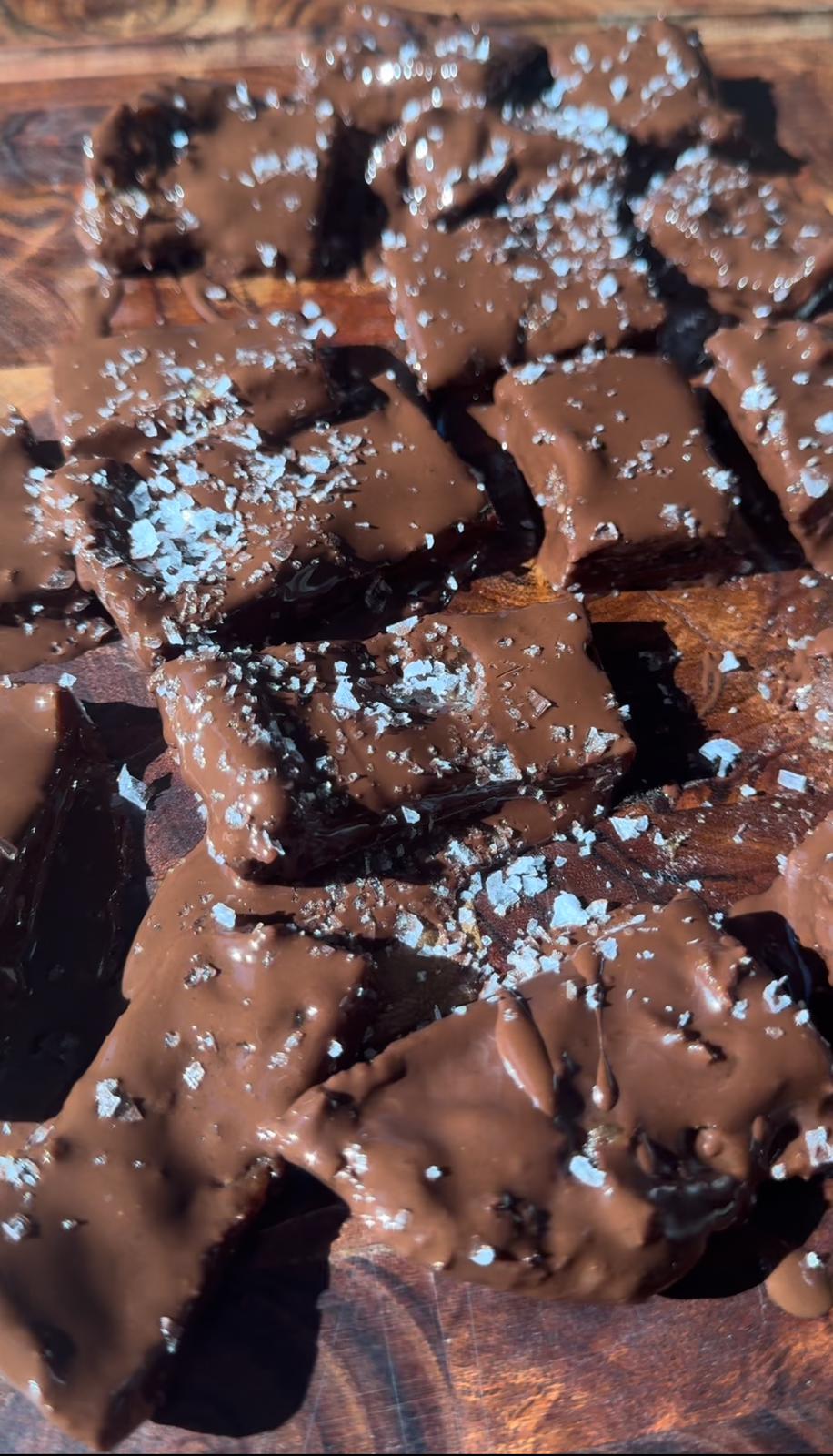 Chocolate Date Bites