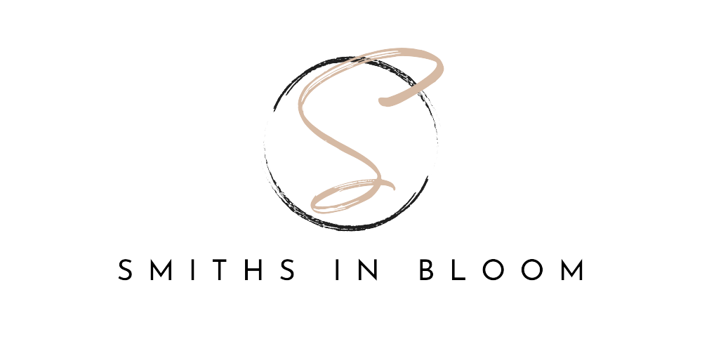 SMITHS IN BLOOM LOGO