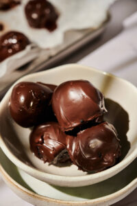 No-Bake Double Stuffed Oreo Cookie Truffles